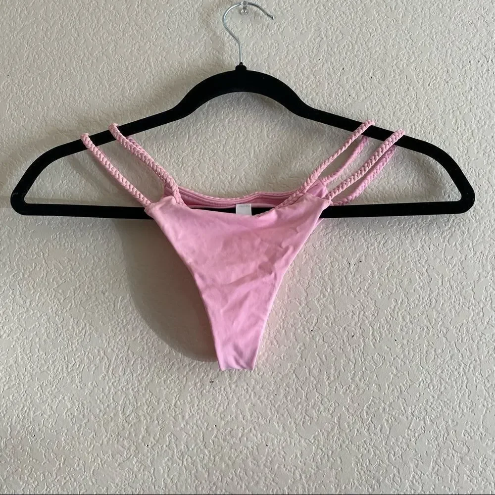 Frankies Bikinis super cute